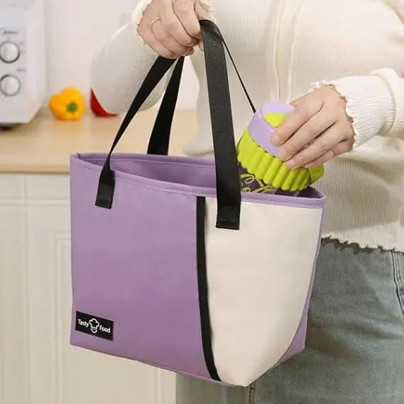 Leak‑Resistant Insulated Interior of Caltero Lunch Bag

